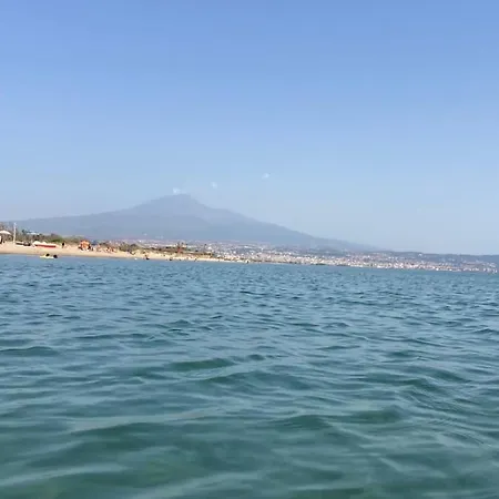 Vakantiehuis Etna Spiaggia E Mare *
